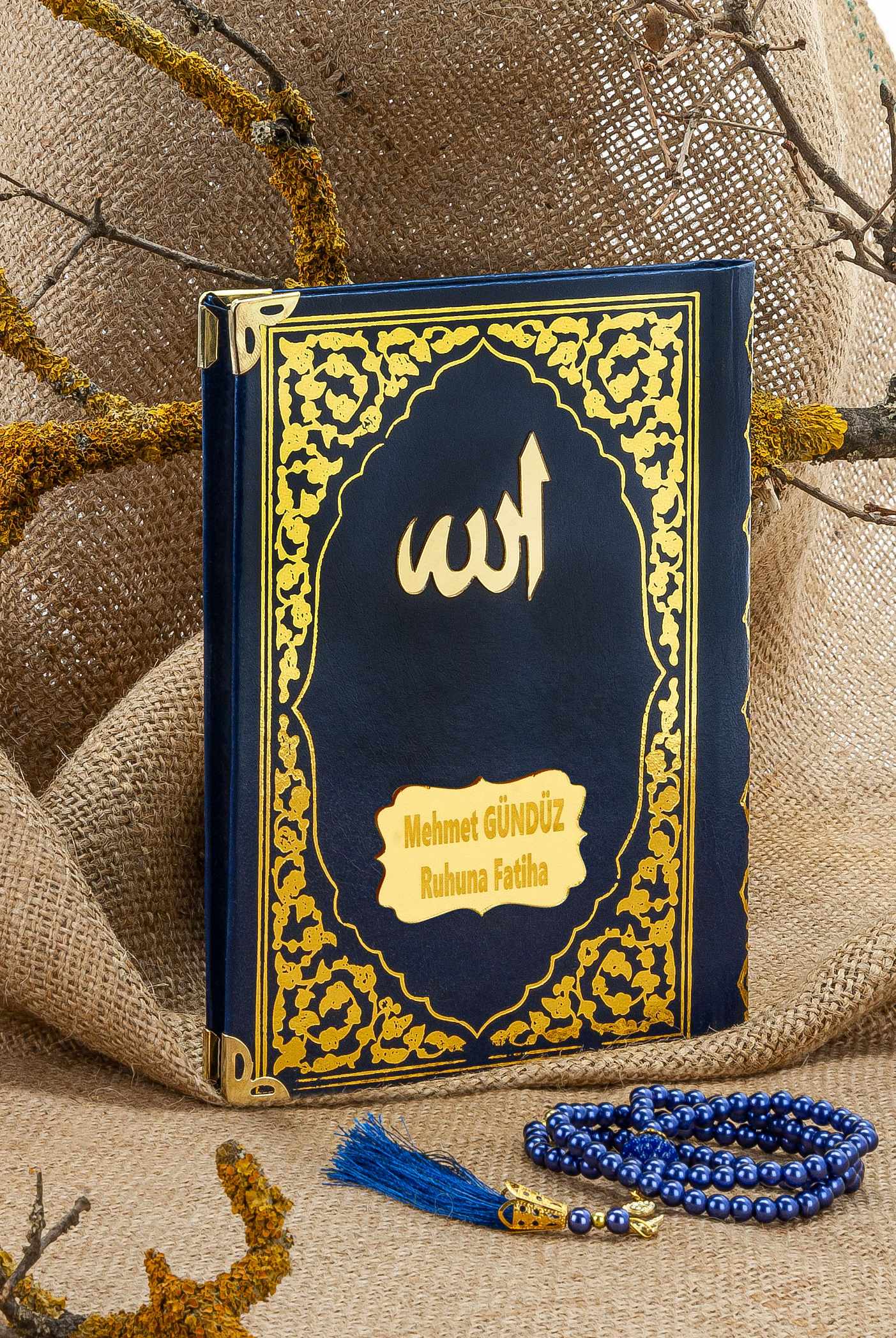 Cam İnci Tespihli Tül Keseli İsim Baskılı Deri Ciltli Yasin Kitabı - Desen 5 - Lacivert - Orta Boy - 192 SAYFA